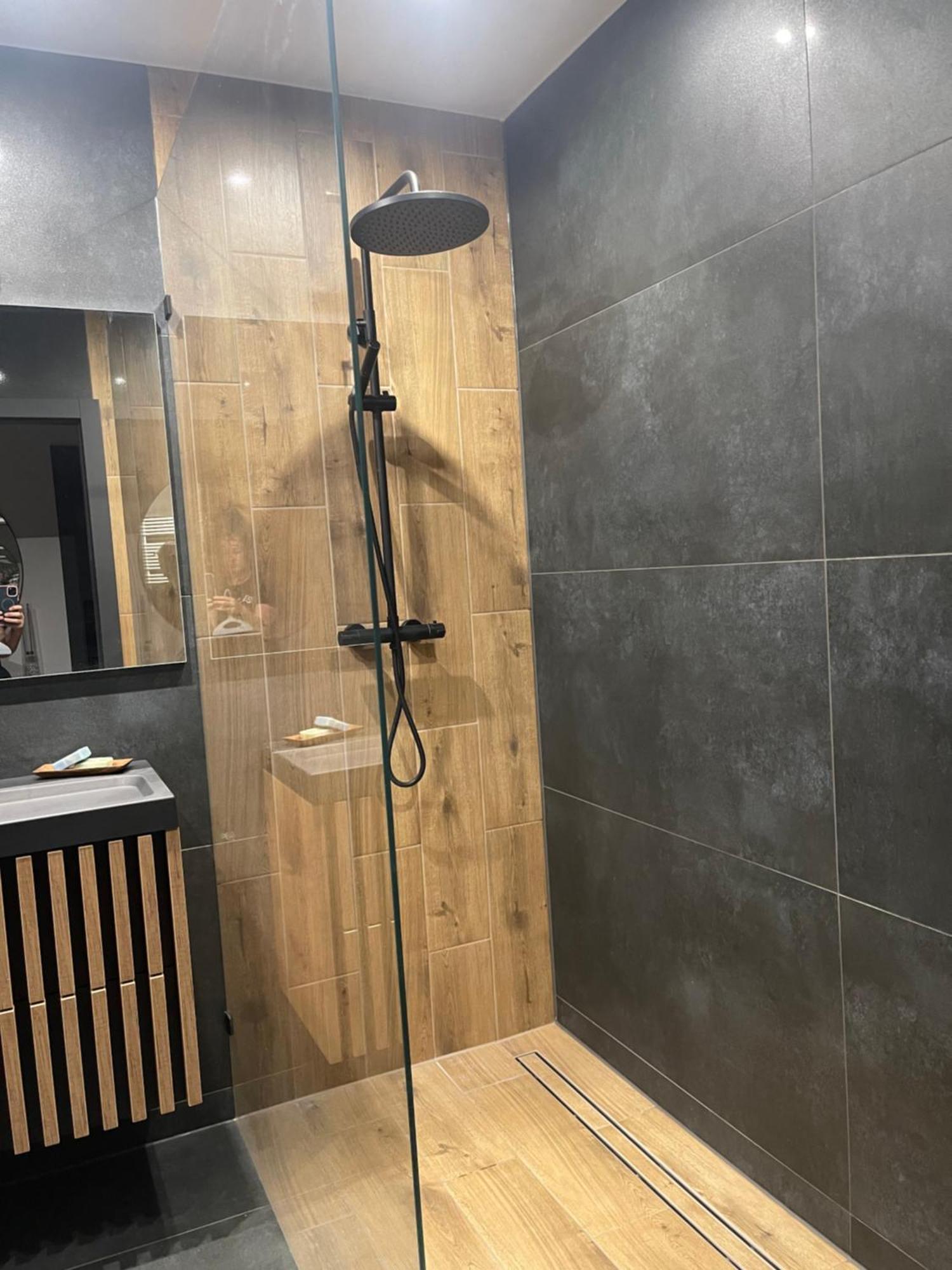 Appartement Blisko Ryneczku à Wrocław Extérieur photo